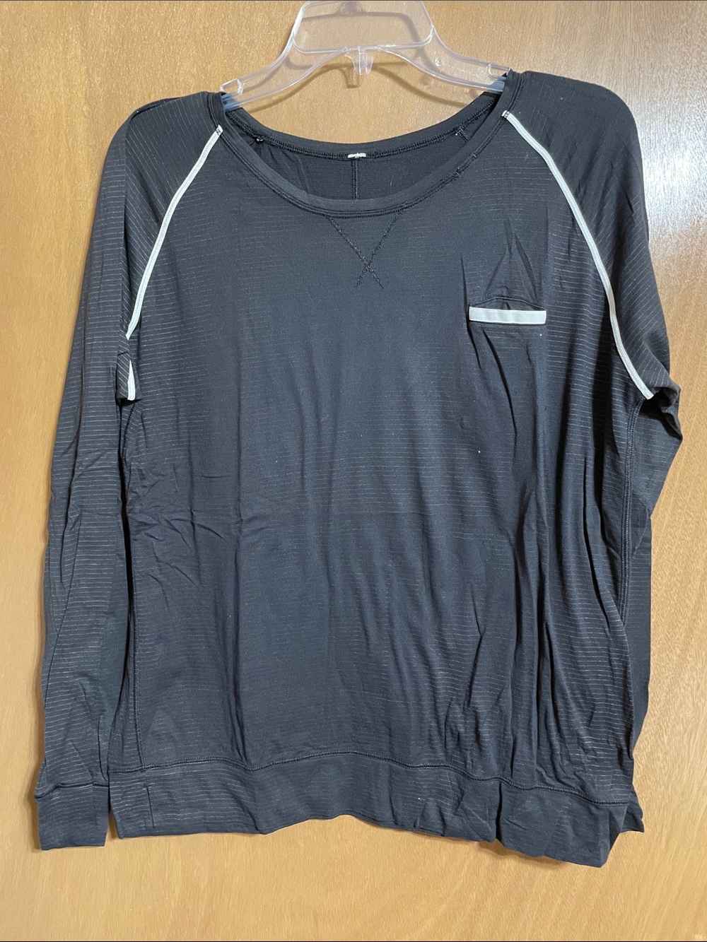 lululemon athletica Black Long-Sleeve Raglan Top with White Contrast Trim